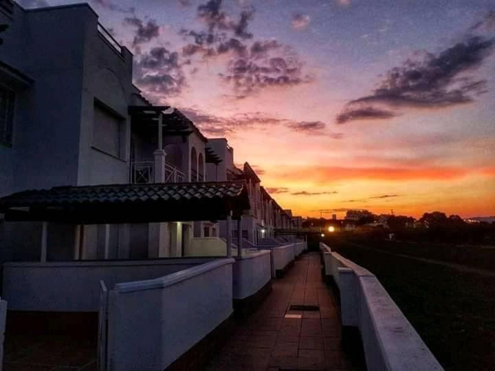Hotel Palomares Beach ภายนอก รูปภาพ